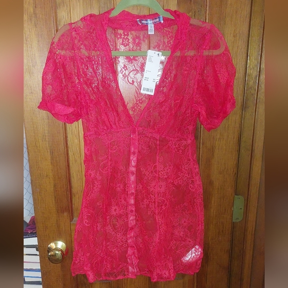 Urban Outfitters Connie Sheer Lace Mini Dress in Bright Red - Picture 4 of 9